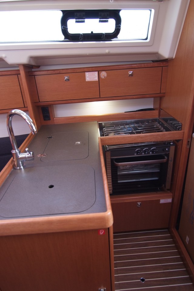 Photo #8 - Bavaria Cruiser 34 (Talassa) in Krk - 39797