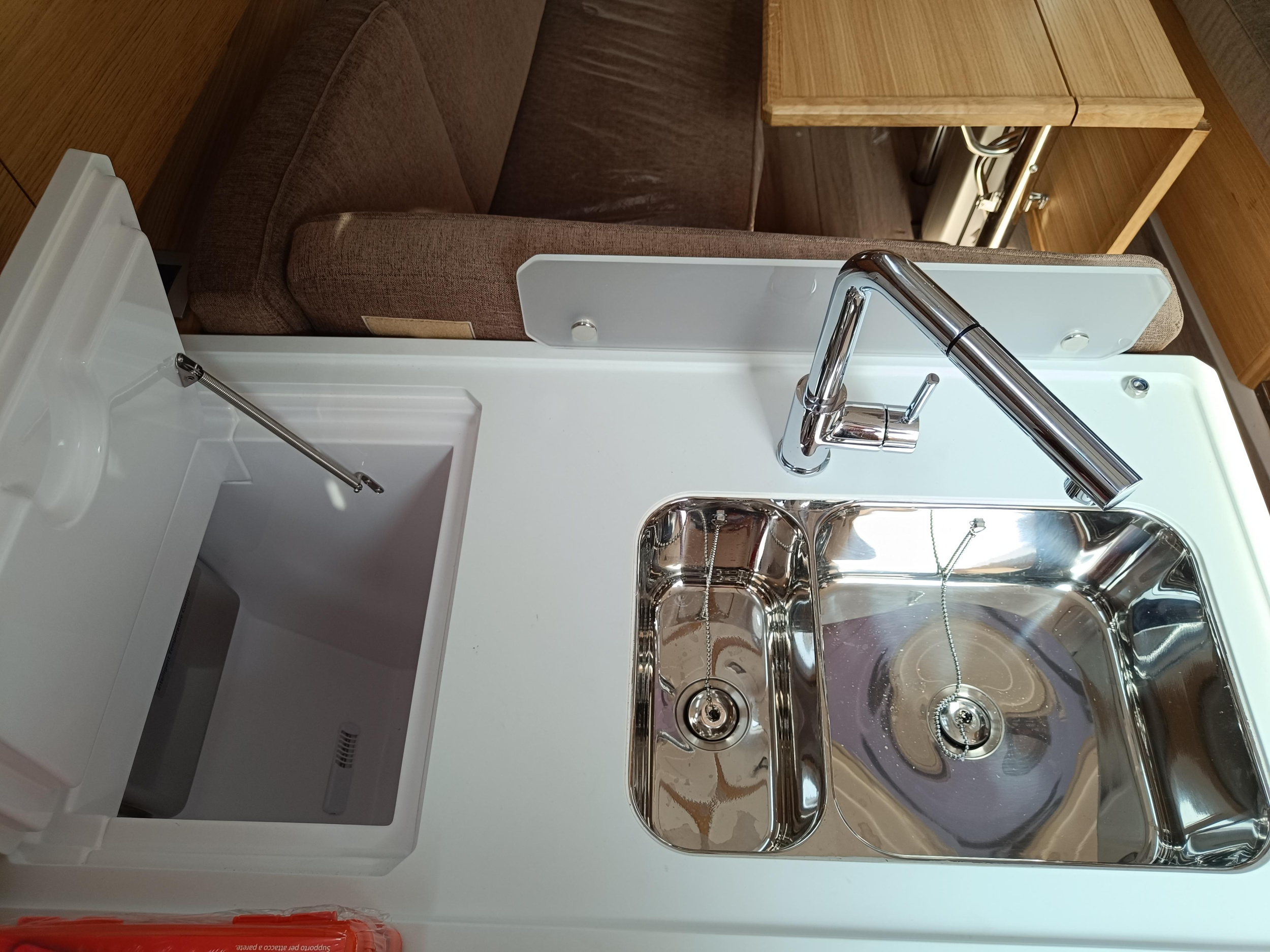 Photo #14 - Elan E4 (Lipa) in Krk - 39799