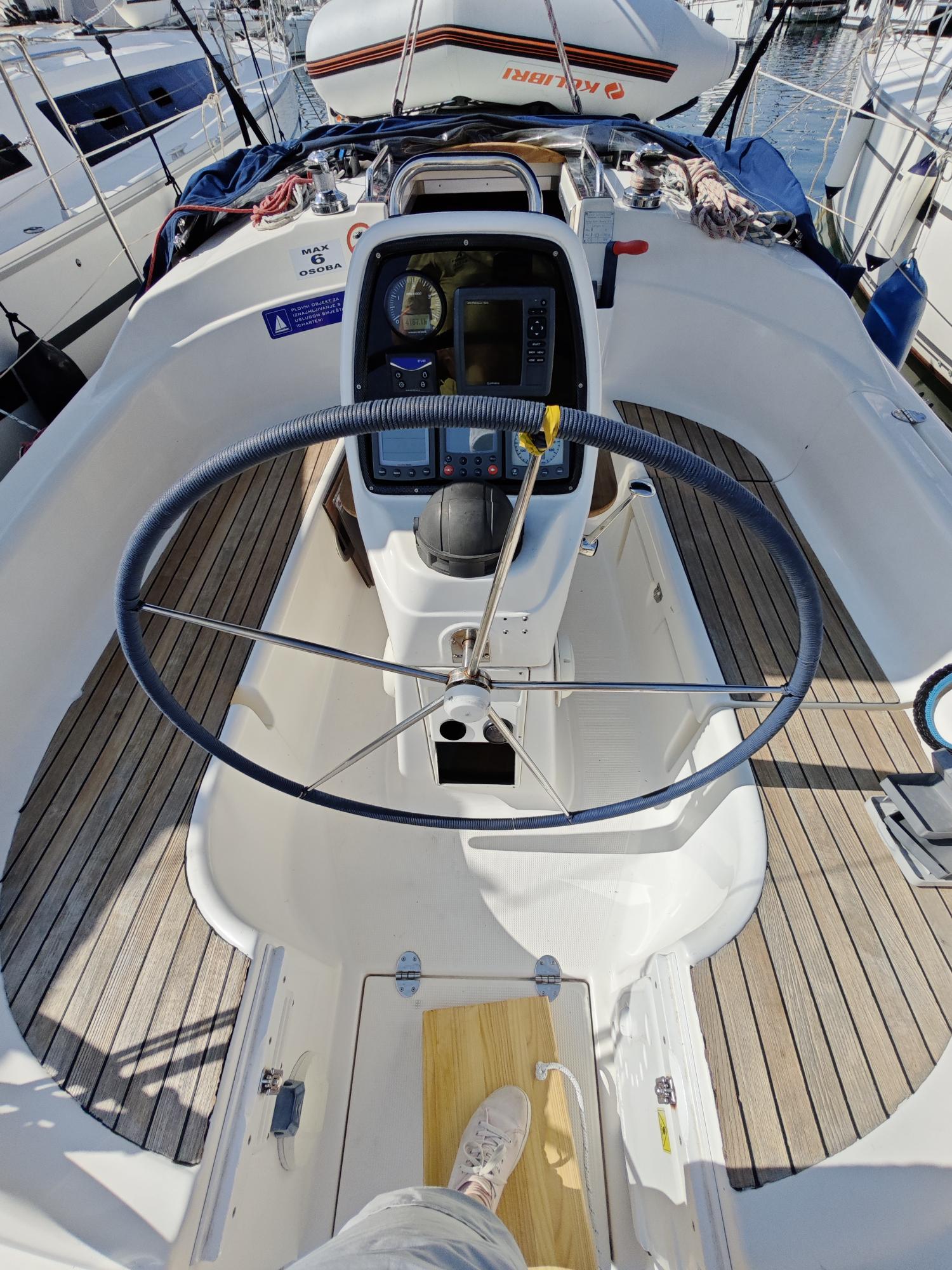 Photo #4 - Bavaria 30 Cruiser (Mila) in Krk - 39800