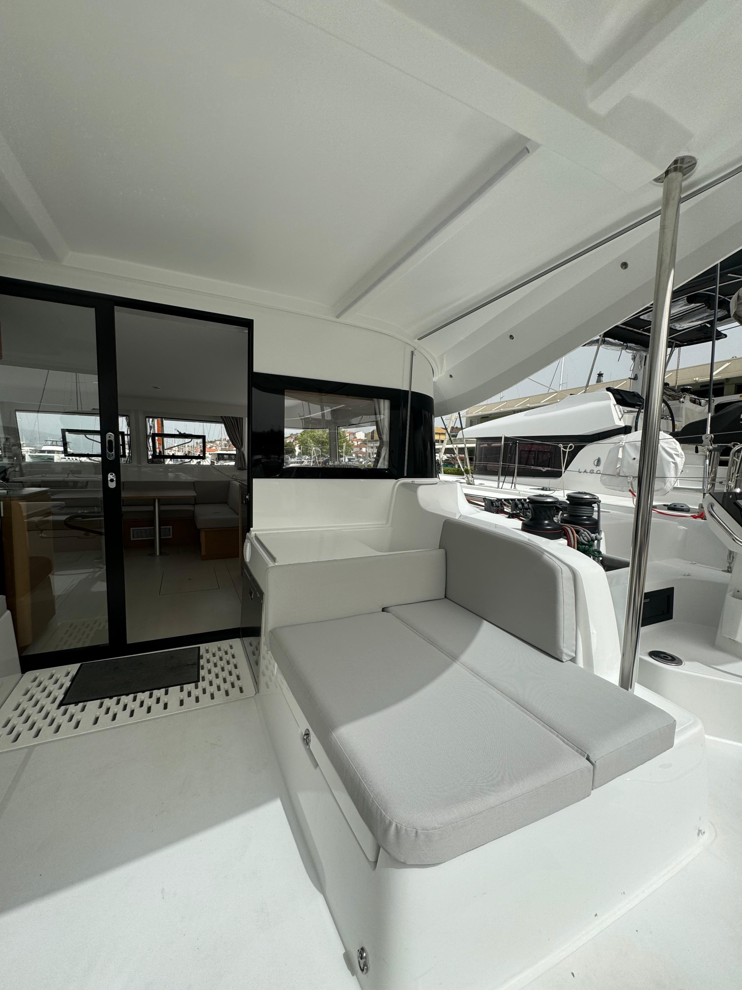 Photo #18 - Excess 14 - 4 + 2 cab. (Princess Rita) en Trogir - 39803