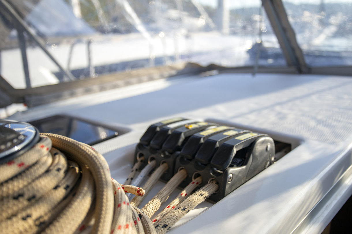 Photo #8 - Dufour 430 GL (Sea Cloud 1) in Pula - 39821
