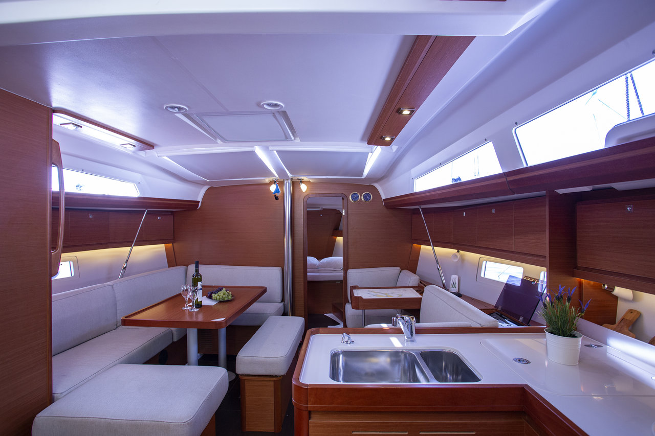 Photo #14 - Dufour 412 GL (Skyra) in Pula - 39824