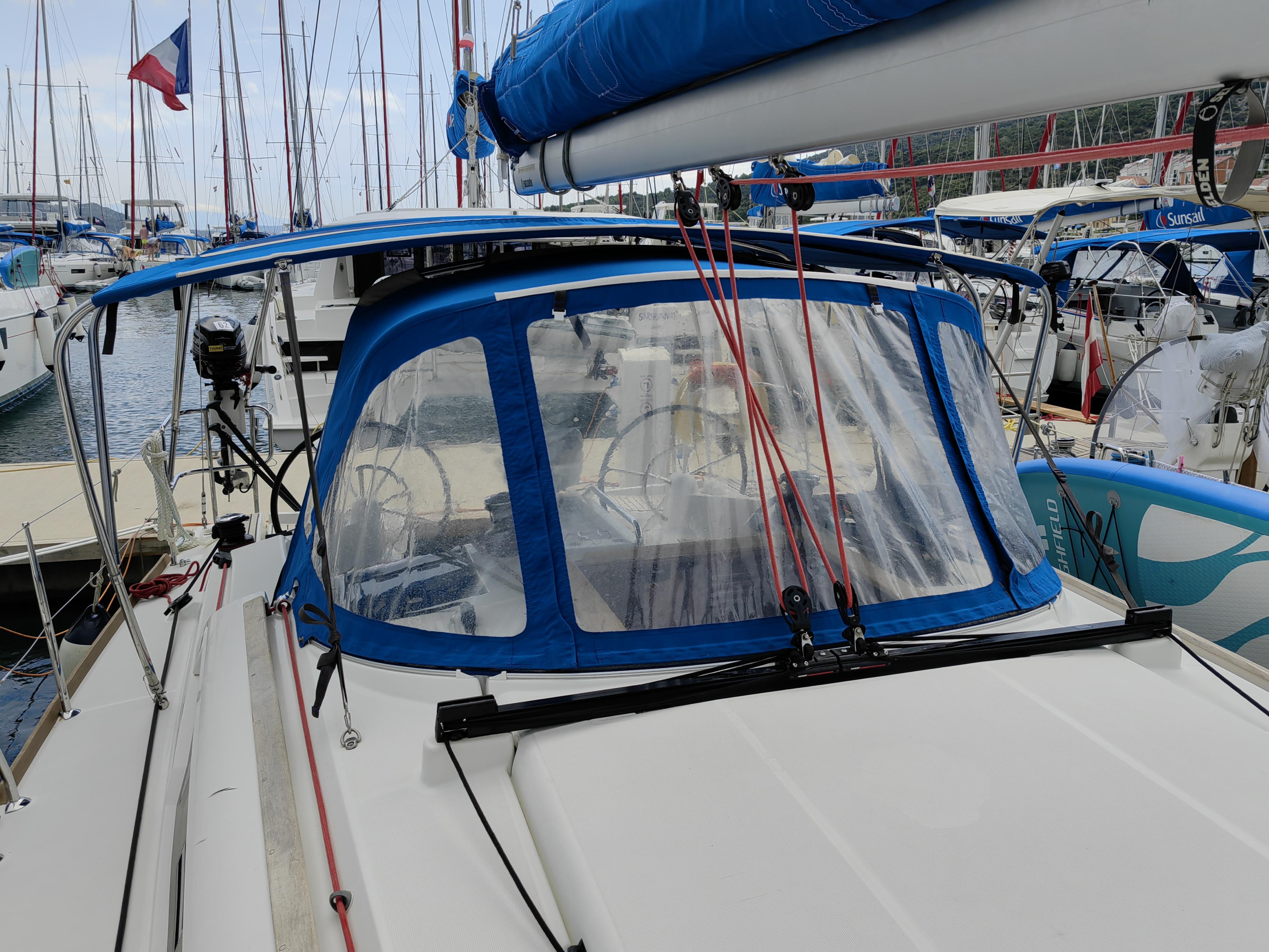 Photo #7 - Sun Odyssey 389 (Islanders) en Mali Losinj - 39857