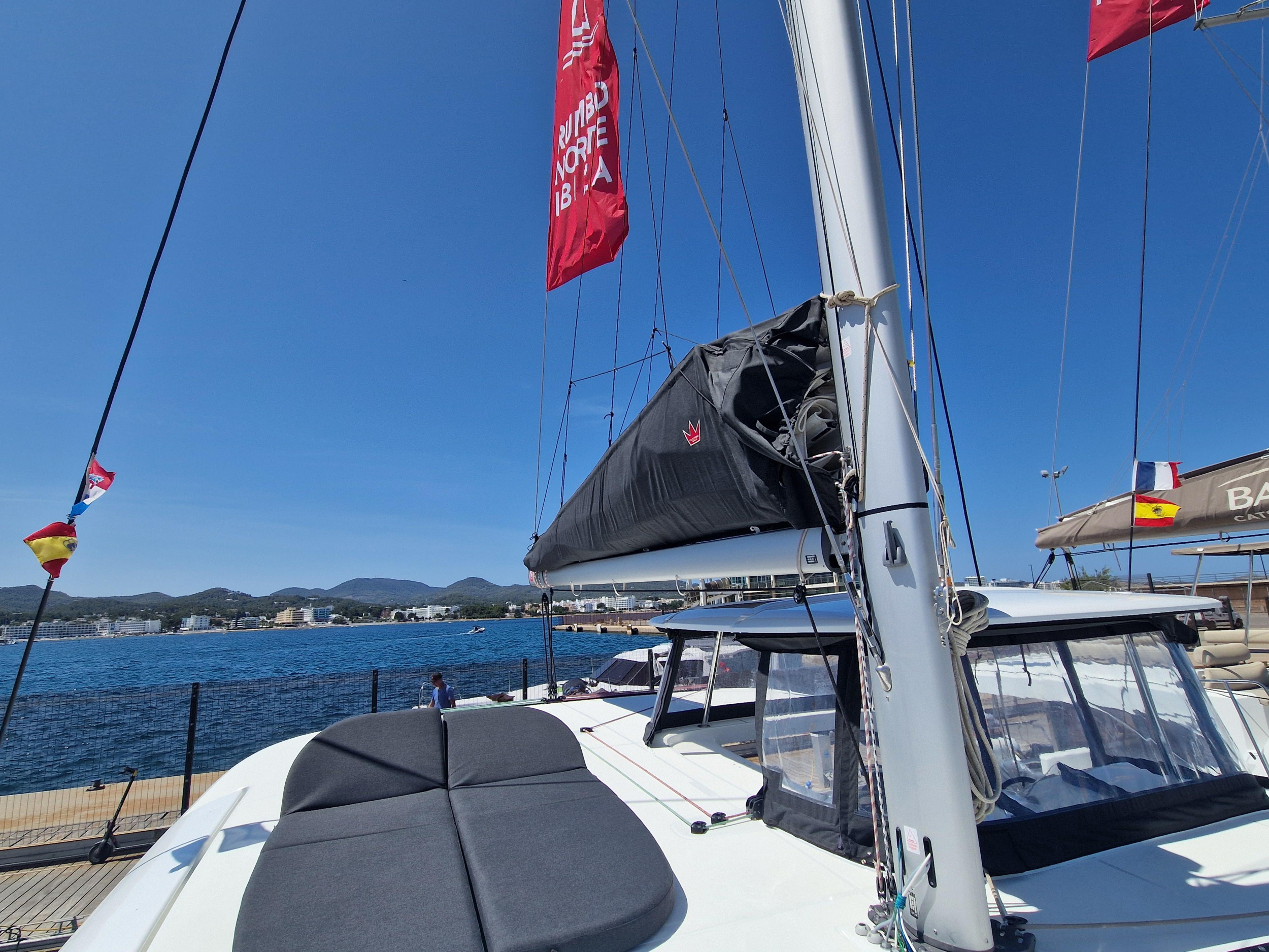 Photo #11 - Lagoon 42 - 4 + 2 cab. (Best Elli) en Le Marin - 39864