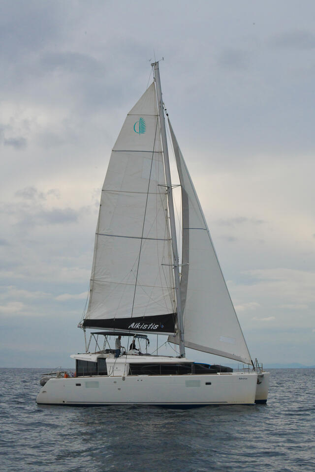 Photo #5 - Lagoon 450 F - 4 + 2 cab. (Alkistis) en Atenas - 39865