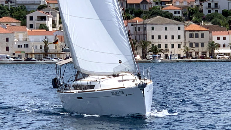 Photo #6 - Sun Odyssey 389 (Amadeus) in rogoznica - 39894
