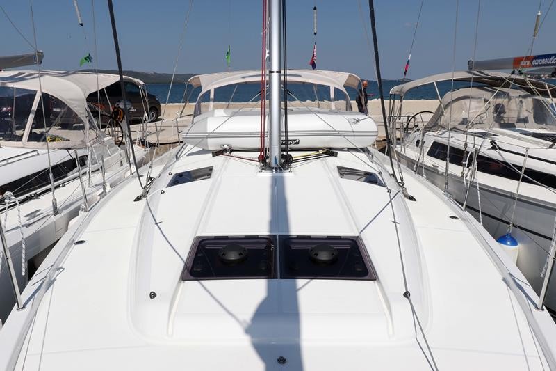 Photo #7 - Sun Odyssey 440 (Ana) in Biograd - 39899