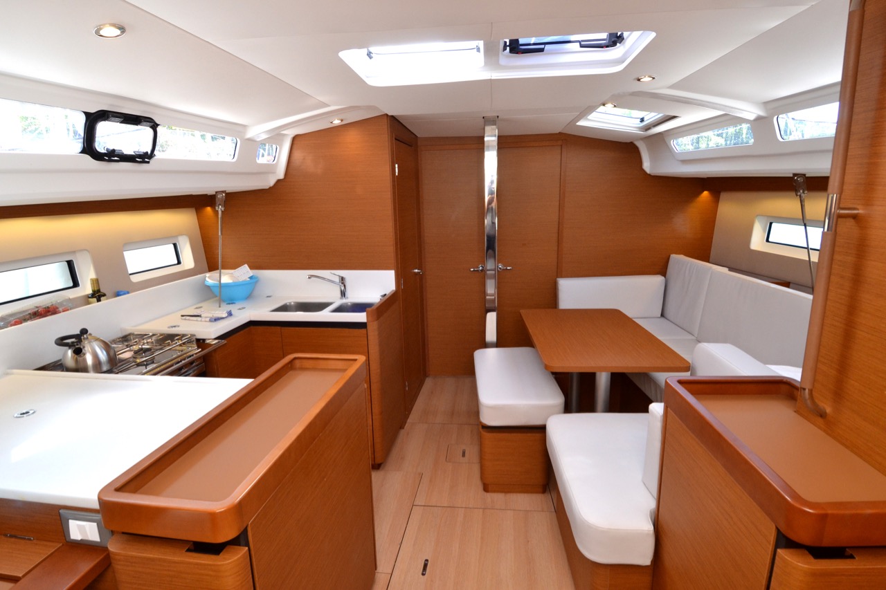 Photo #9 - Sun Odyssey 440 (Sigma Kiss) en Pula - 39910