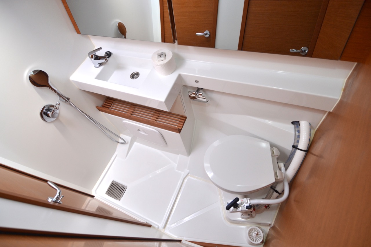 Photo #13 - Sun Odyssey 440 (Sigma Kiss) en Pula - 39910