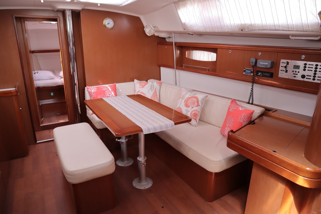 Photo #5 - Oceanis 43 (Fantasea) in Athens - 39923