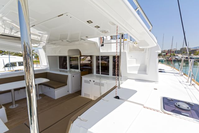 Photo #5 - Lagoon 450 F - 4 + 2 cab. (Anna Tessa) in Lefkada - 39927