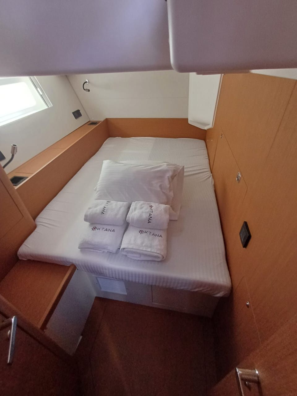 Photo #12 - Fountaine Pajot Isla 40 - 4 + 1 cab. (Emirel) in Rhodes - 39931