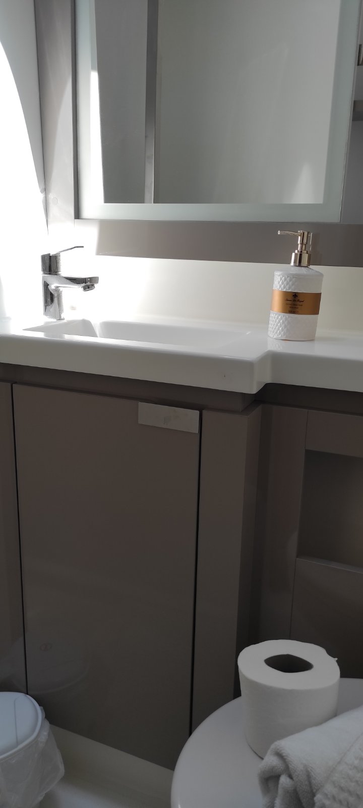 Photo #29 - Fountaine Pajot Elba 45 - 4 + 2 cab. (Kon-tiki) en Lavrion - 39936