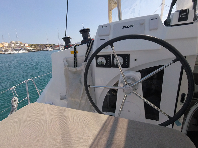Photo #4 - Lagoon 380 - 4 + 2 cab. (My Elisabeth) en Rhodes - 39941