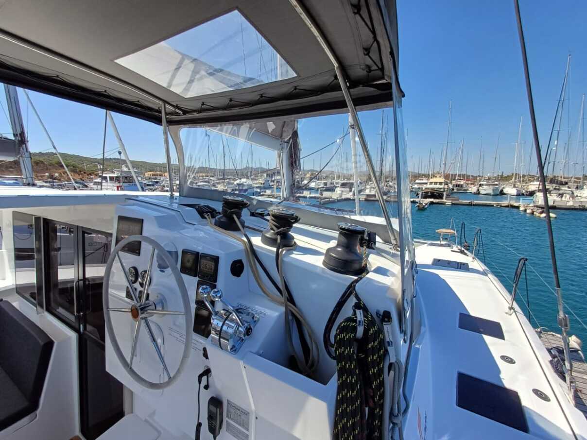 Photo #4 - Fountaine Pajot Isla 40 - 4 + 1 cab. (My Tim) in Lefkada - 39948