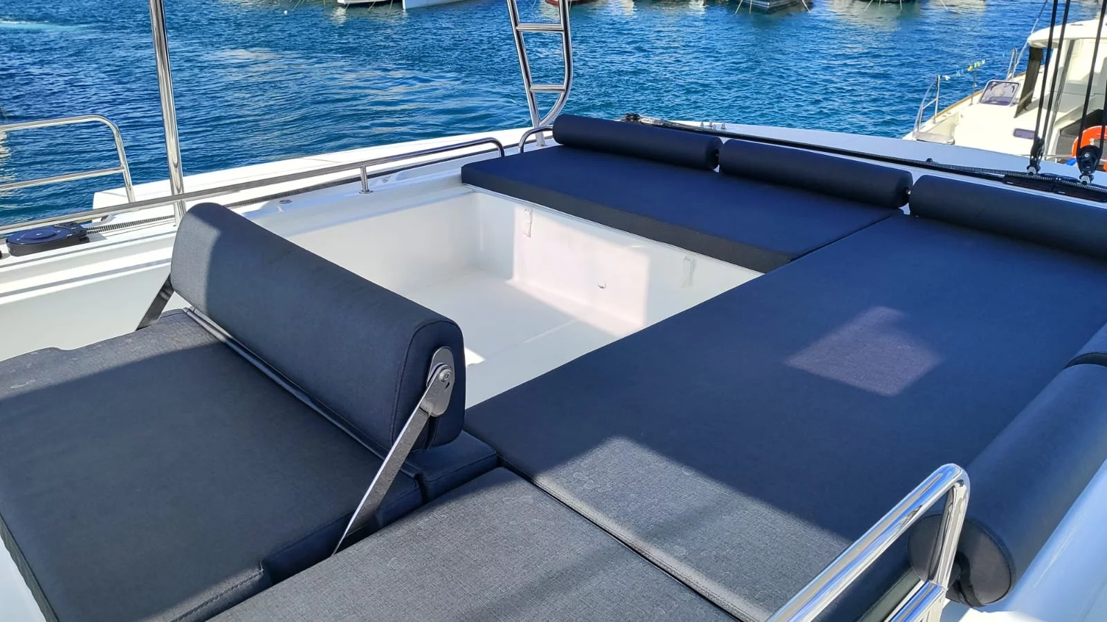 Lagoon 51 - 6 + 1 cab. (Naf)  - 6