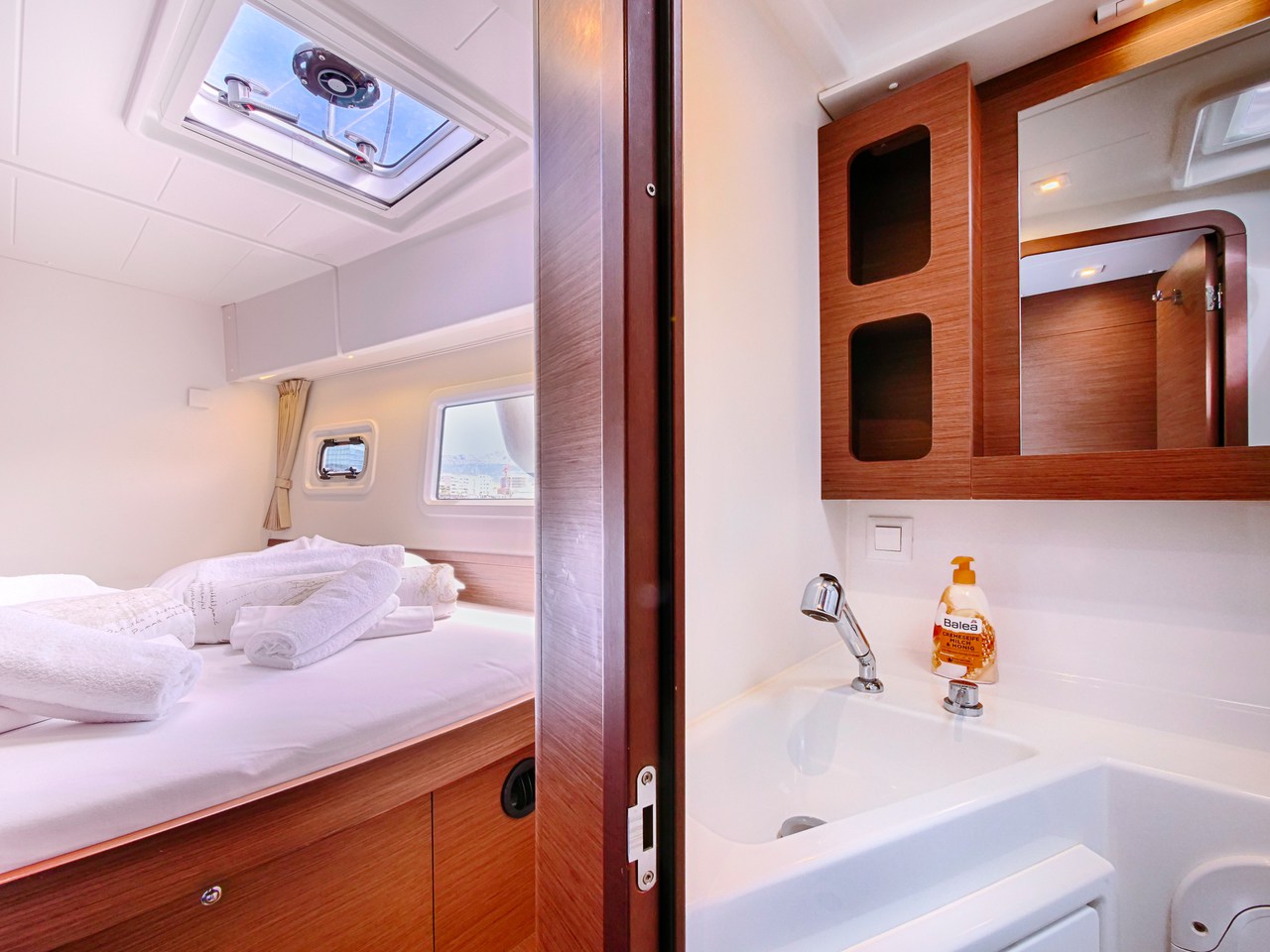 Photo #28 - Lagoon 42 - 4 + 2 cab. (Sea Voyager) in Split - 39964