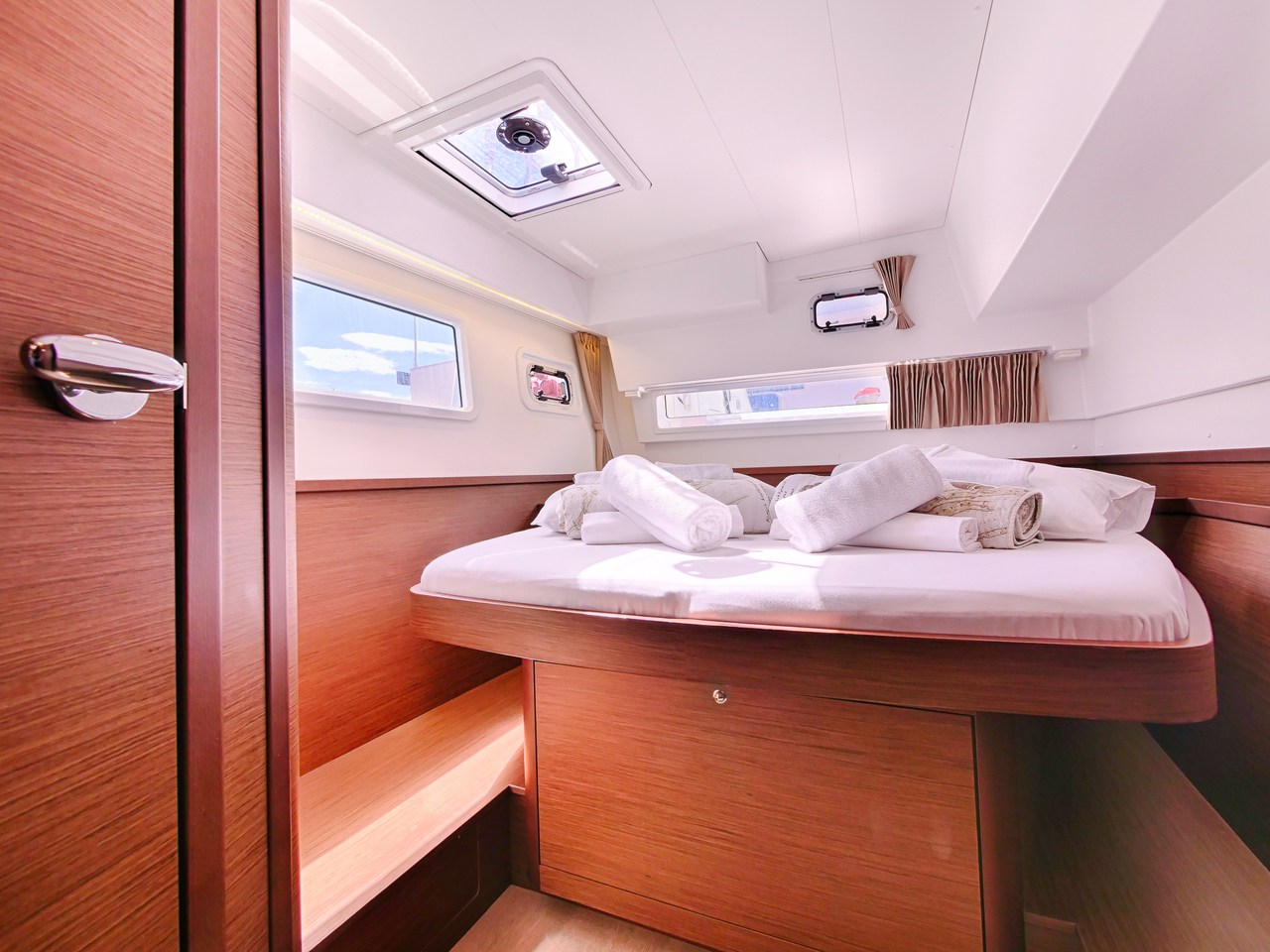 Photo #29 - Lagoon 42 - 4 + 2 cab. (Sea Voyager) in Split - 39964