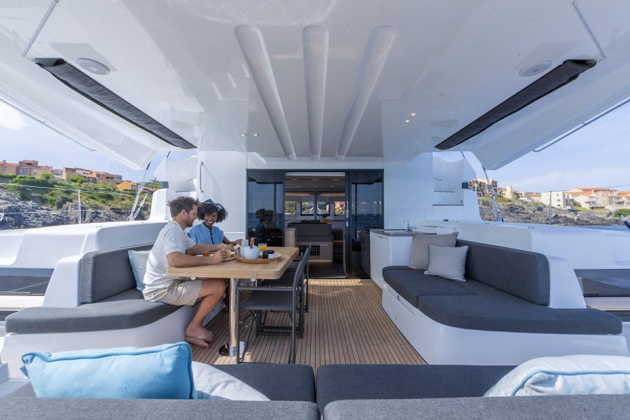 Photo #10 - Lagoon 51 OW - 4 + 1 cab. (Unconditional Love (crewed)) in Trogir - 39971