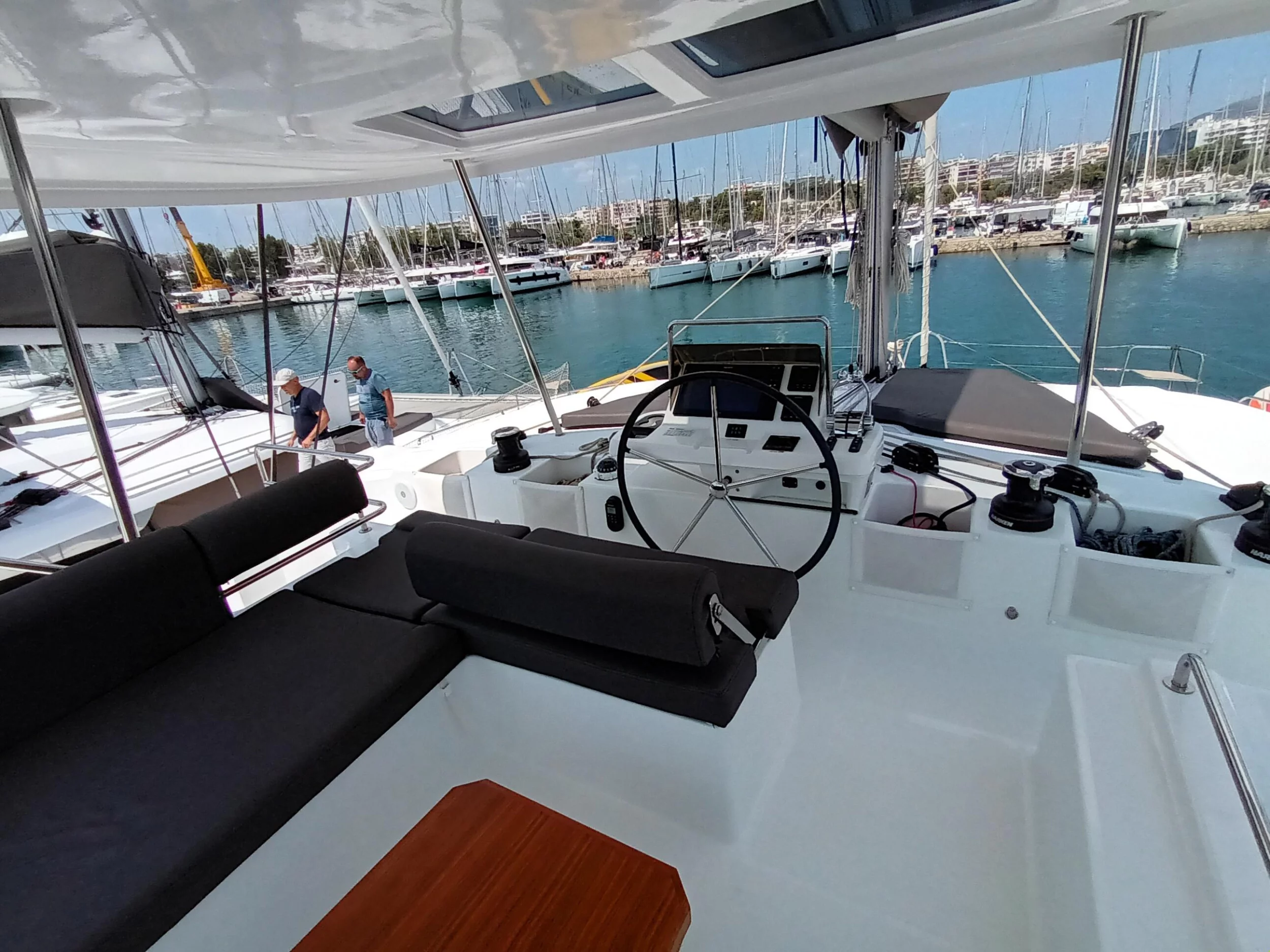 Lagoon 51 - 6 + 2 cab. (Minotavros)  - 16