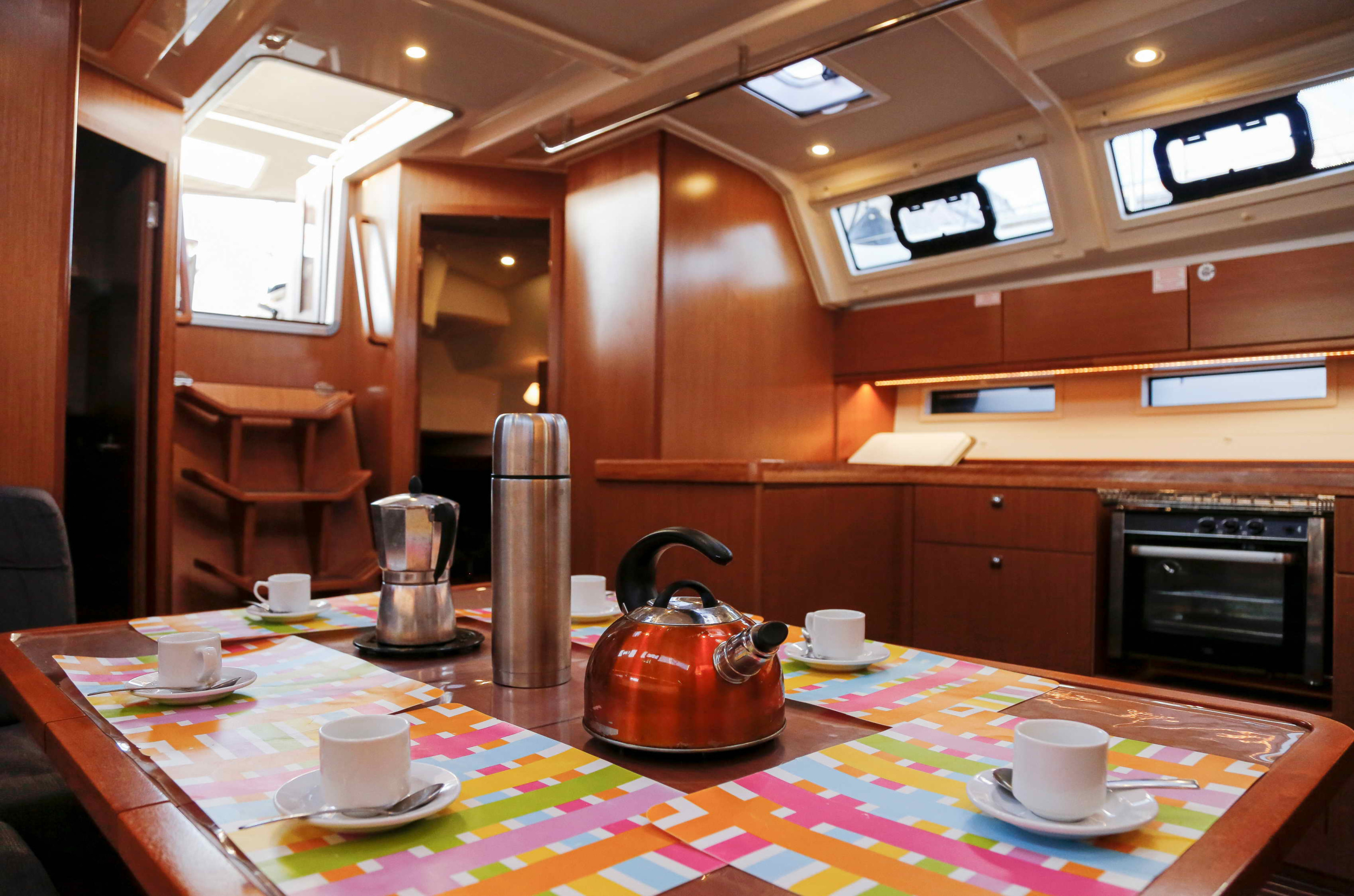 Photo #7 - Bavaria Cruiser 46 - 4 cab. (ECONOMY) en Portisco - 39999