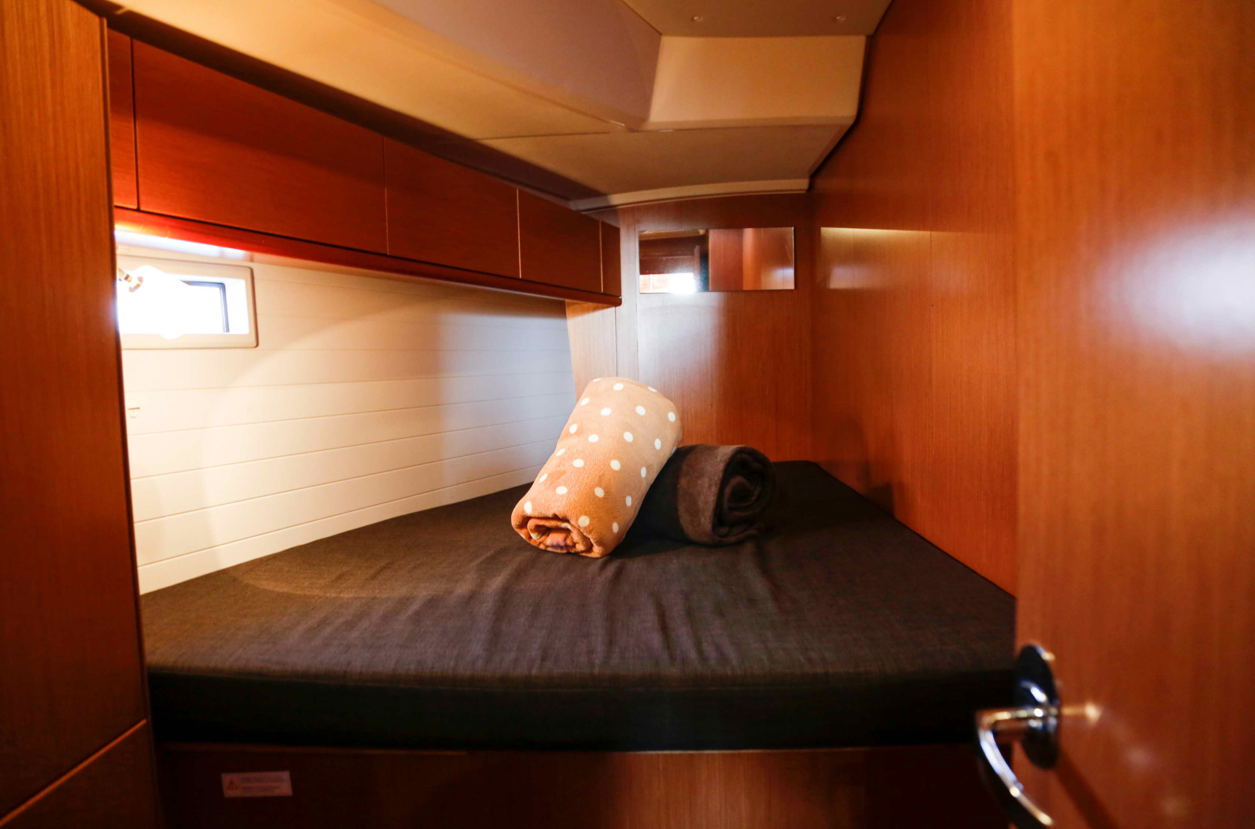 Photo #11 - Bavaria Cruiser 46 - 4 cab. (ECONOMY) en Portisco - 39999