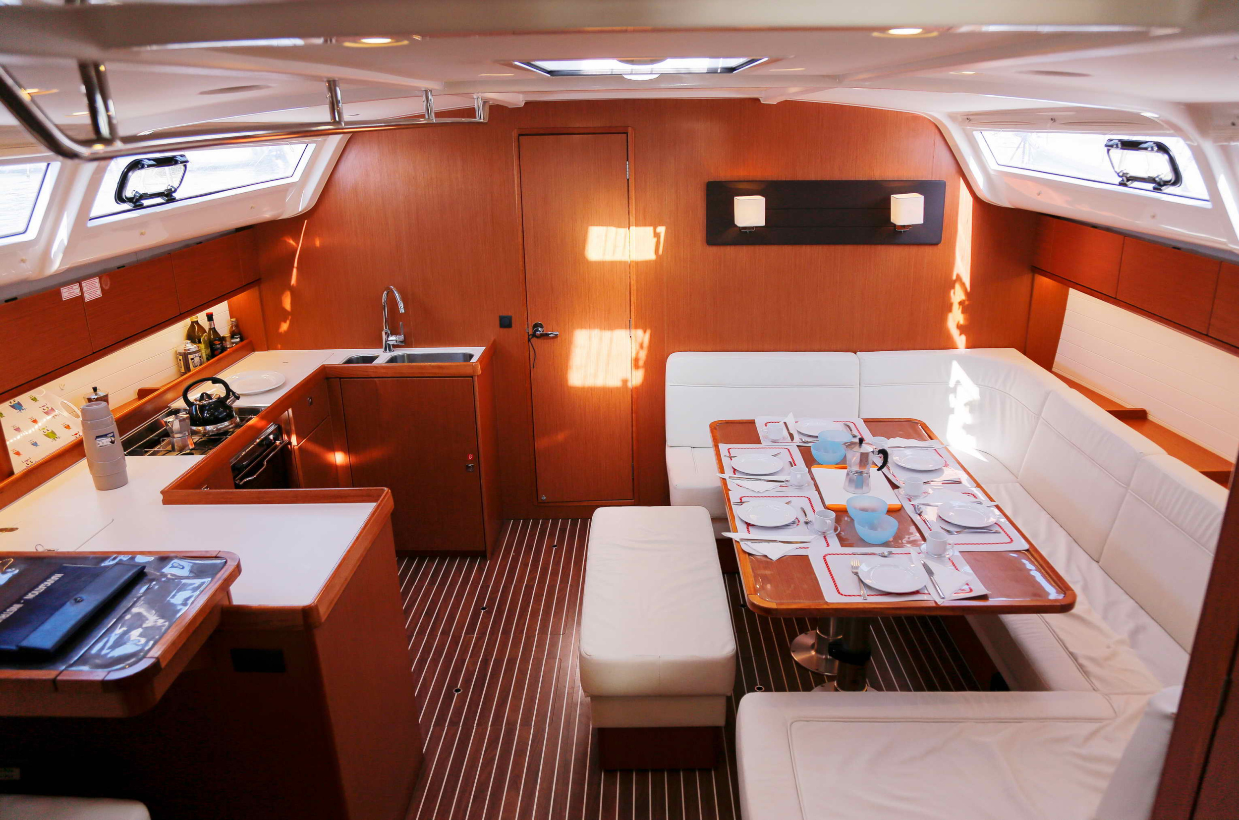 Photo #4 - Bavaria Cruiser 51 (ECONOMY) in Portisco - 40000
