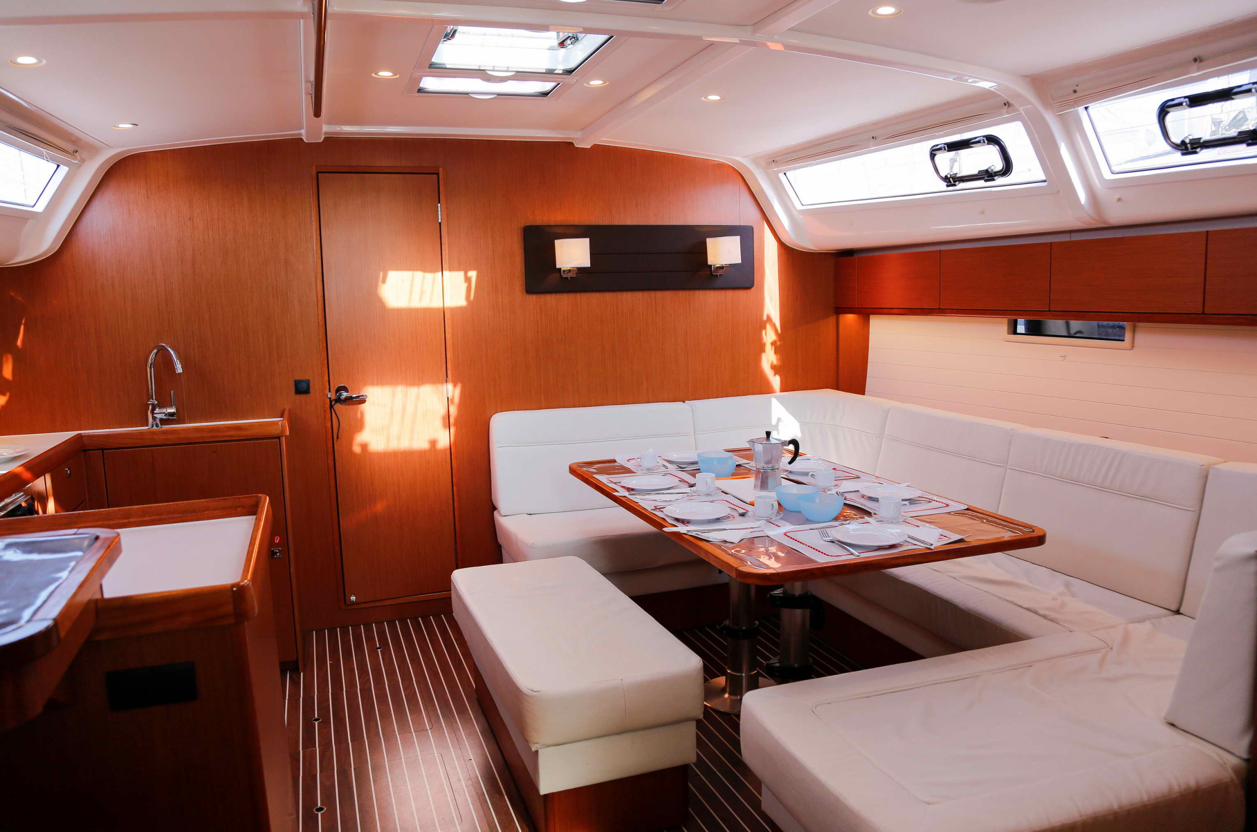 Photo #5 - Bavaria Cruiser 51 (ECONOMY) in Portisco - 40000