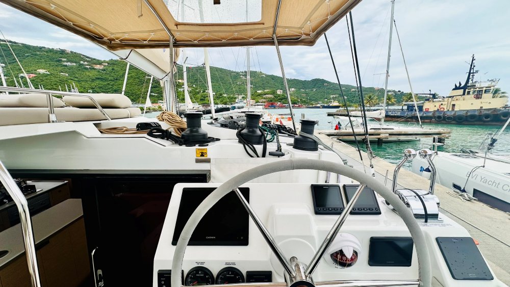 Photo #14 - Fountaine Pajot Aura 51 - 5 + 1 cab. (Freedom) in Road Town - 40001