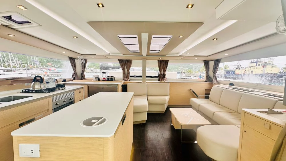 Fountaine Pajot Aura 51 - 5 + 1 cab. (Freedom)  - 21