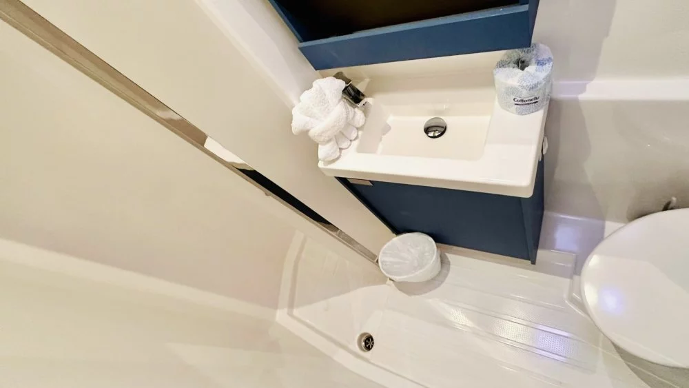 Fountaine Pajot Aura 51 - 5 + 1 cab. (Freedom)  - 34