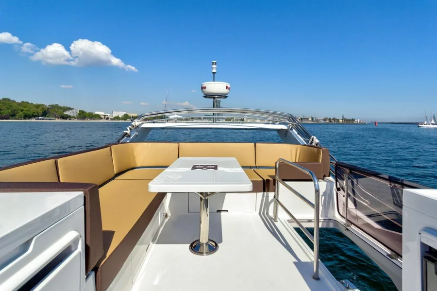 Galeon 420 Fly (Amber Blue)  - 16
