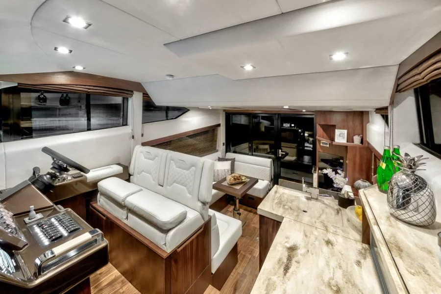 Galeon 420 Fly (Amber Blue)  - 18