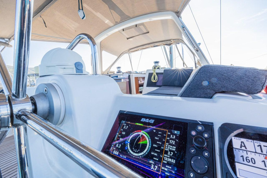 Photo #8 - Oceanis 48 - 3 cab. (Dream Atlas) in Gokova - 40025