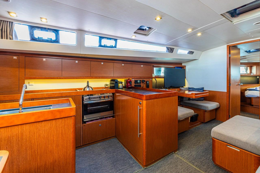 Photo #11 - Oceanis 48 - 3 cab. (Dream Atlas) in Gokova - 40025