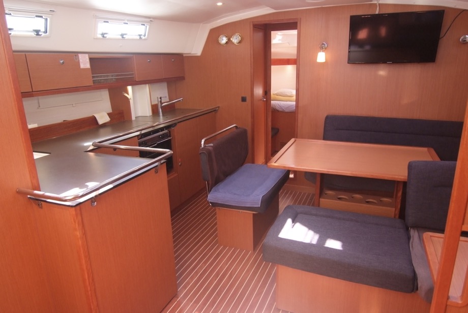 Photo #4 - Bavaria Cruiser 45 (Vihor) en Krk - 40069
