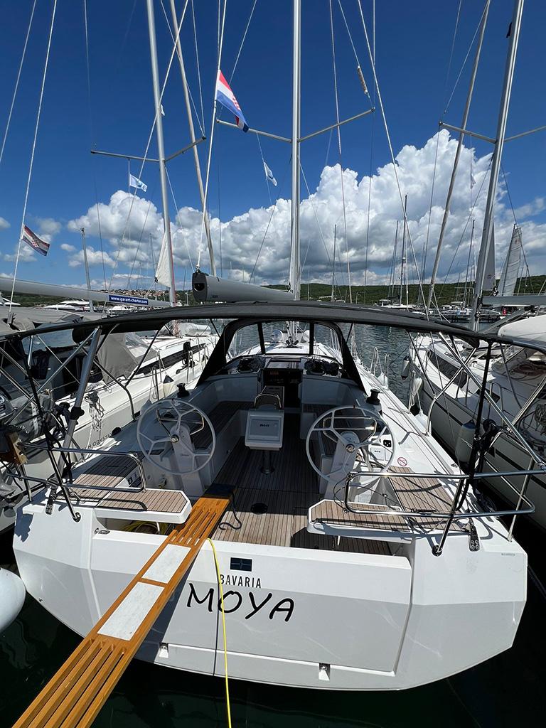 Moya - 0