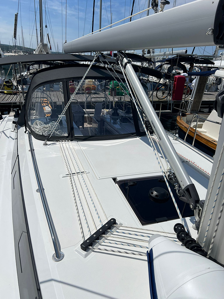 Photo #7 - Bavaria C38 (Ohana) in Krk - 40109