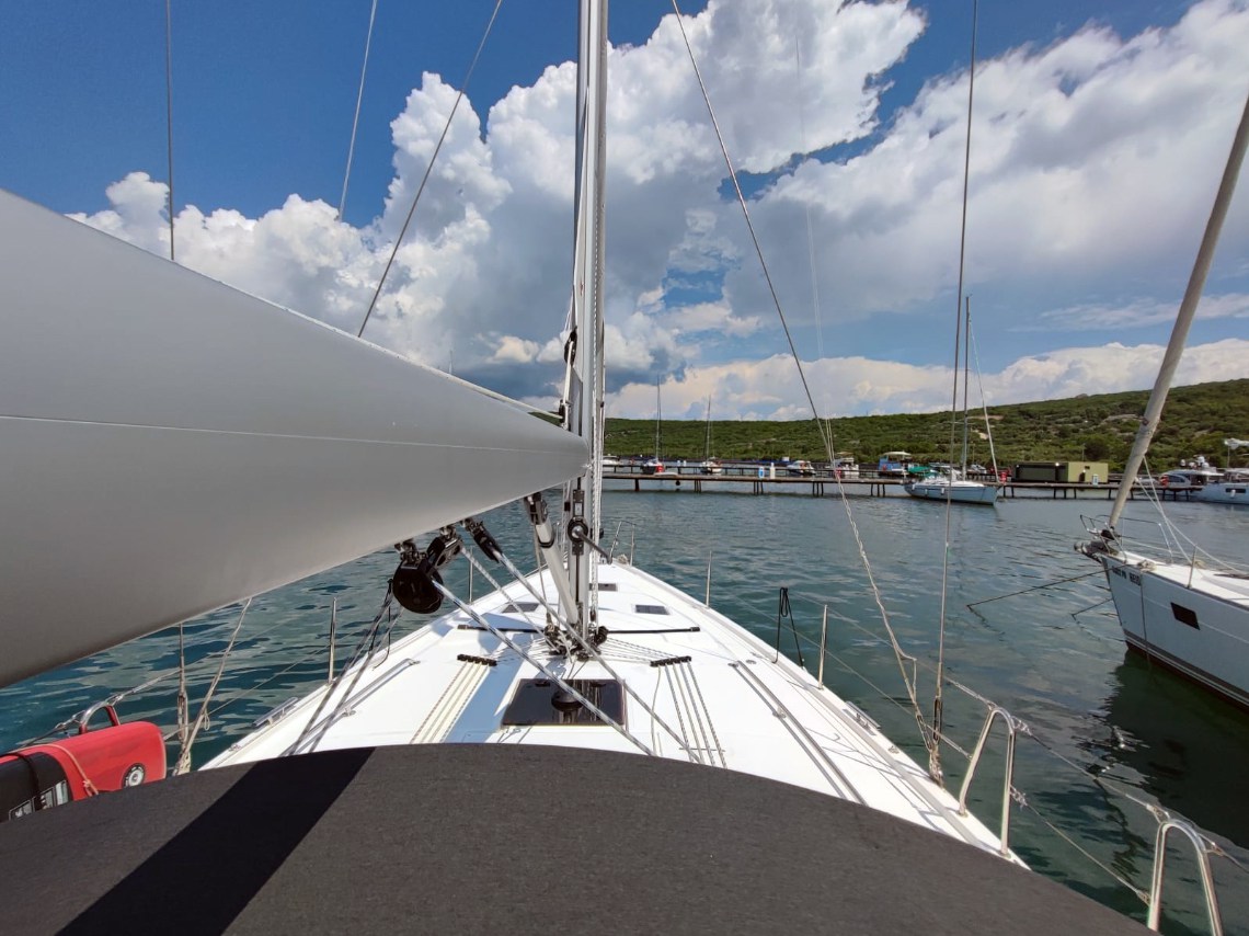 Photo #6 - Bavaria C42 (Gala) in Krk - 40110