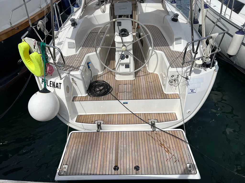 Bavaria Cruiser 33 (Pulenat)  - 3