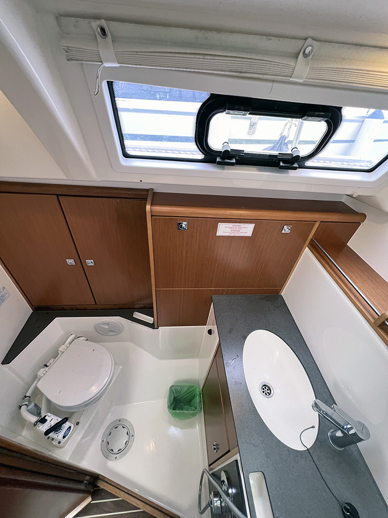 Photo #22 - Bavaria Cruiser 37 - 3 cab. (Jugo) in Krk - 40118