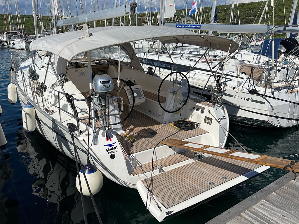 Photo #4 - Bavaria Cruiser 41 - 3 cab. (Levant) en Krk - 40120