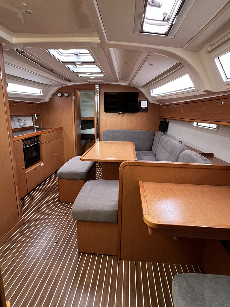 Photo #22 - Bavaria Cruiser 41 - 3 cab. (Levant) en Krk - 40120