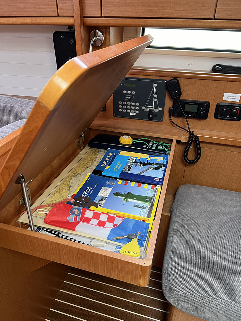 Photo #27 - Bavaria Cruiser 41 - 3 cab. (Levant) en Krk - 40120