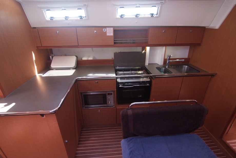 Photo #5 - Bavaria Cruiser 45 (Vihor) en Krk - 40121