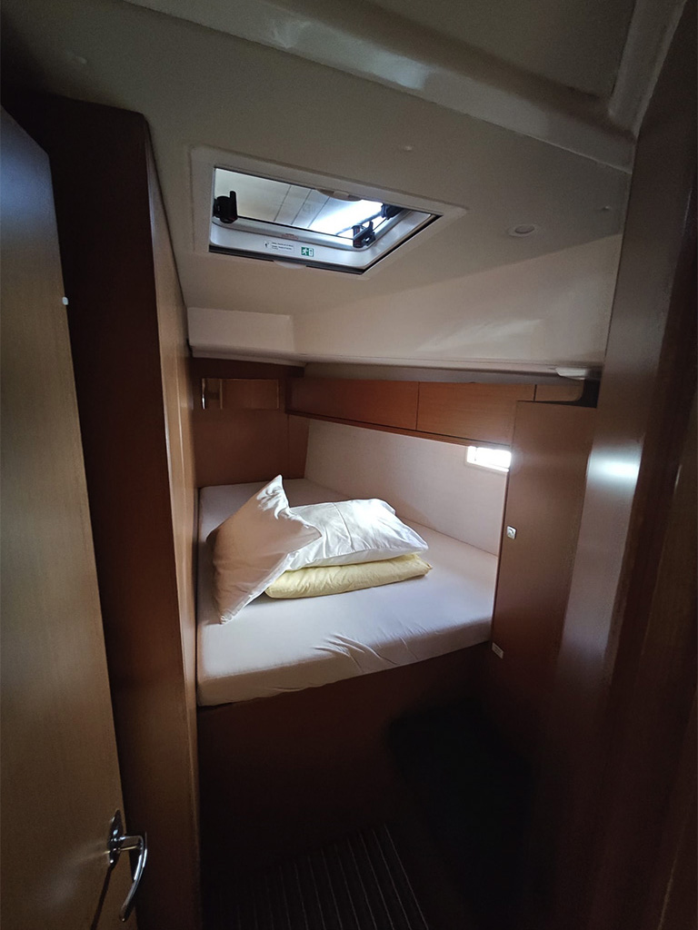 Photo #11 - Bavaria Cruiser 46 - 4 cab. (Sea Legend) en Krk - 40123