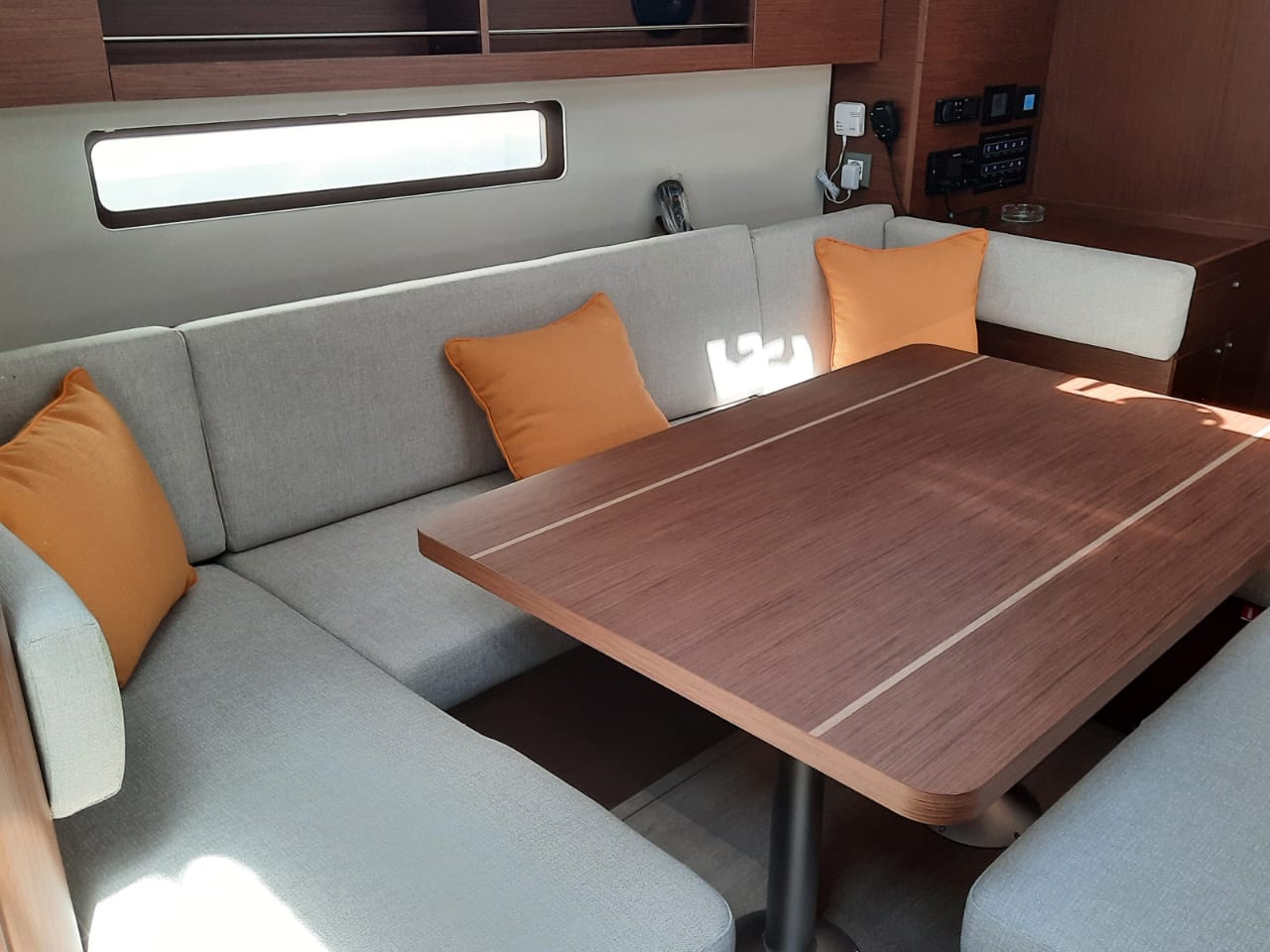 Photo #8 - Oceanis 40.1 (Albius) in Split - 40178
