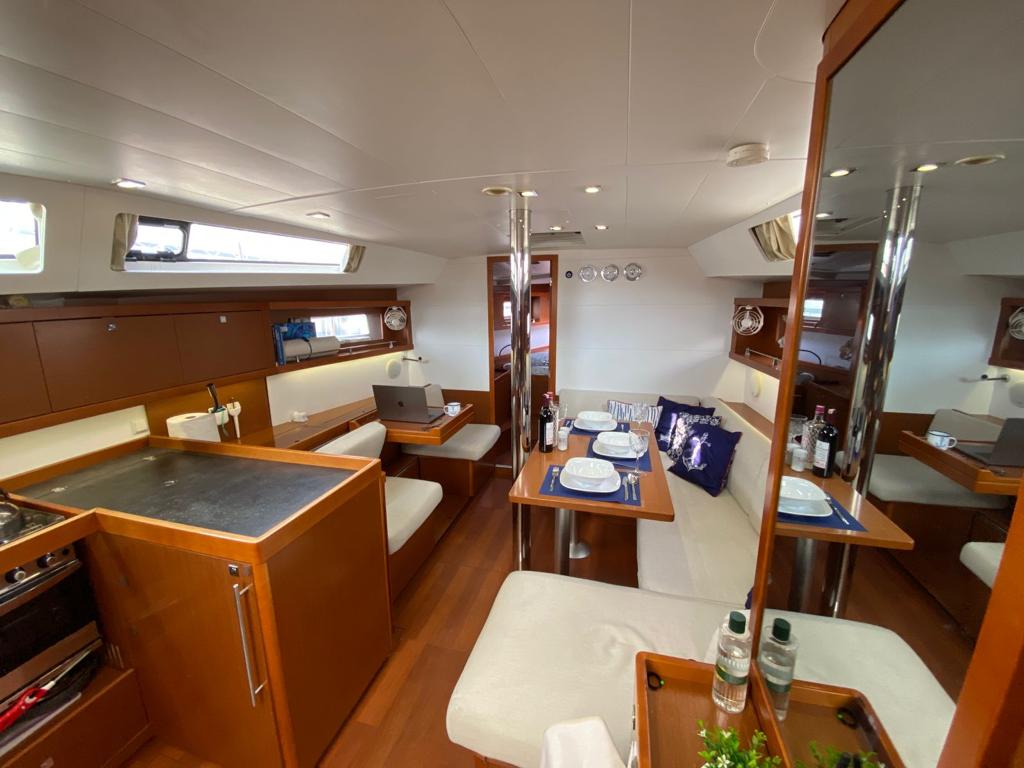 Photo #10 - Oceanis 41 (Tina) in Fethiye - 40179