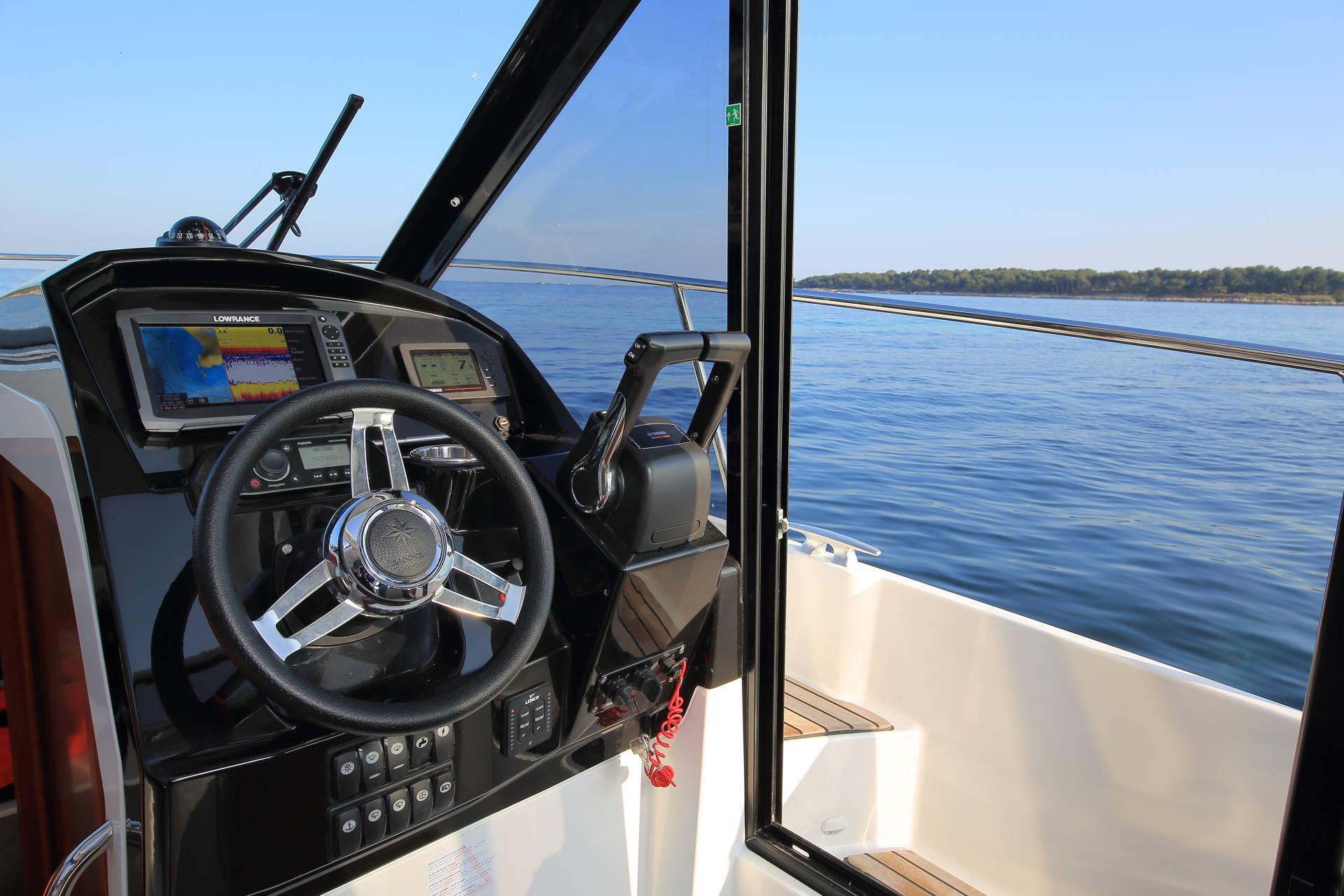 Photo #8 - Merry Fisher 895 Offshore (Salty Kiss) en Split - 40181