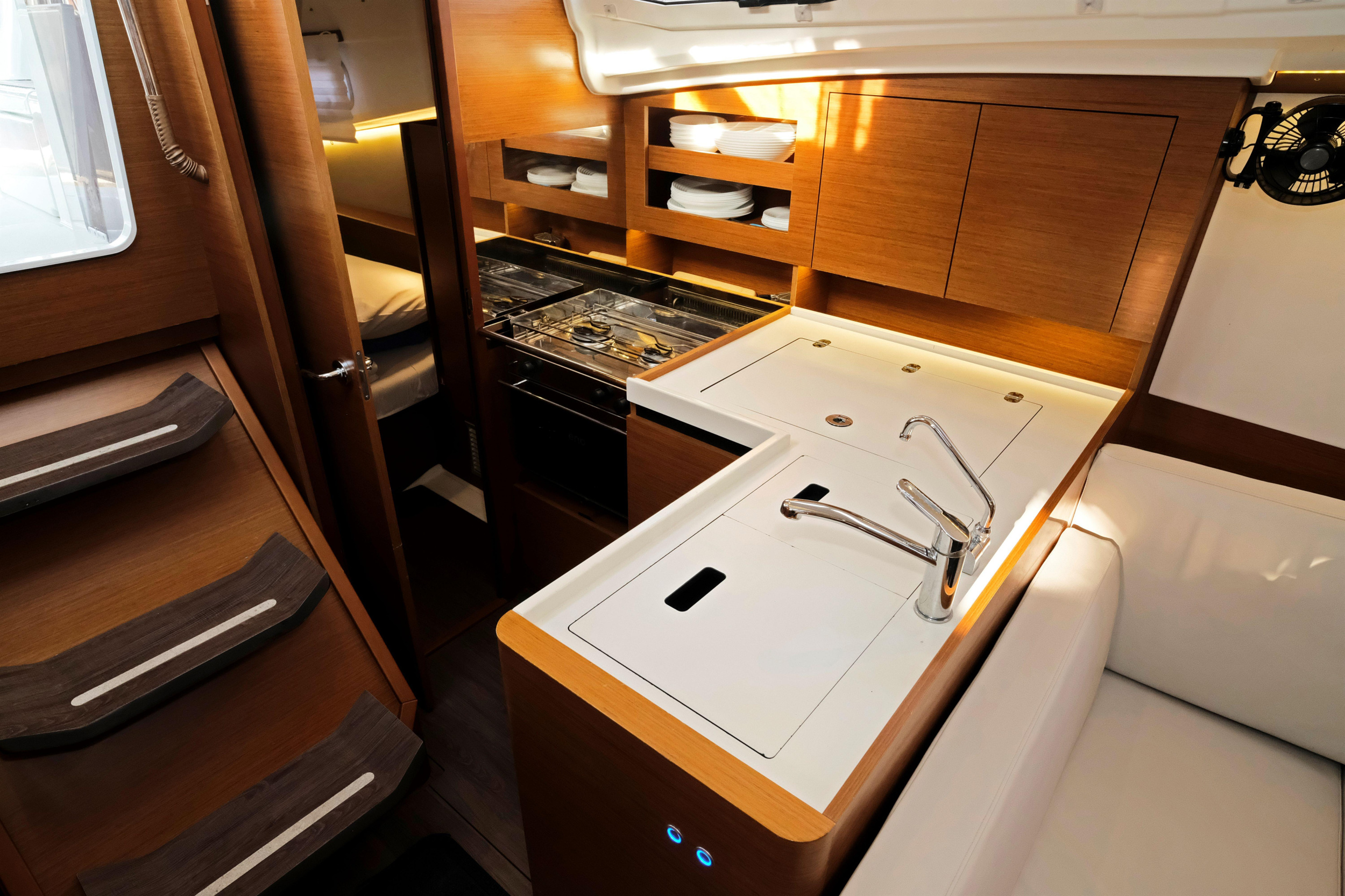 Photo #14 - Sun Odyssey 380 (Sea Kiss) en Split - 40182